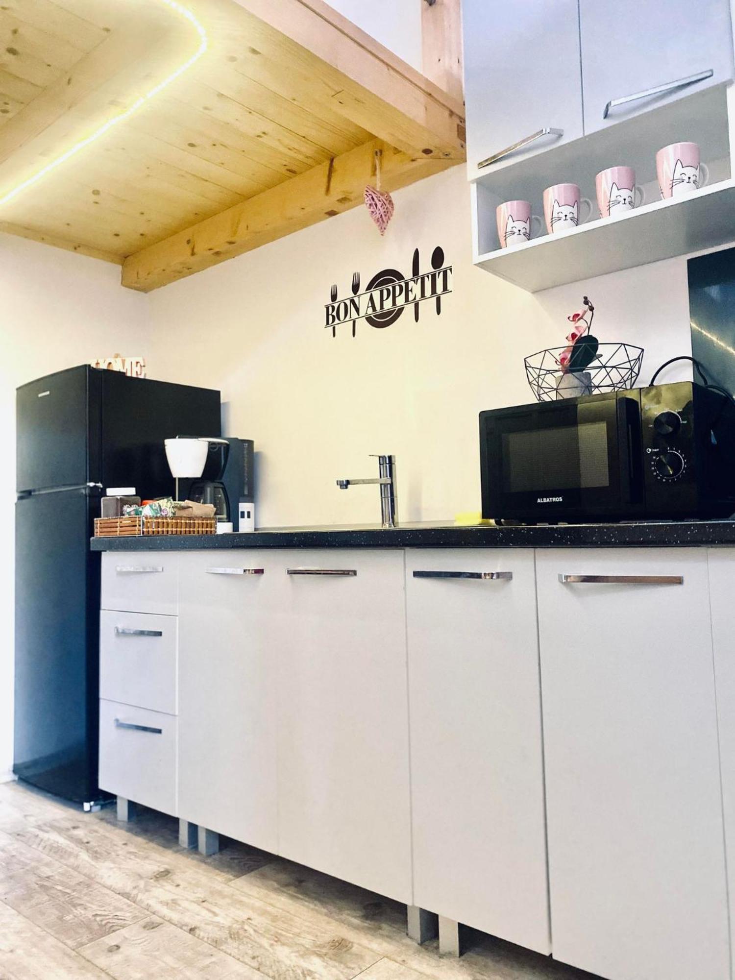 Apartament Sweet cozy studio ultracentral NEW Kluż-Napoka Zewnętrze zdjęcie